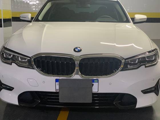 BMW 320i 2.0 16V TURBO GASOLINA SPORT AUTOMÁTICO